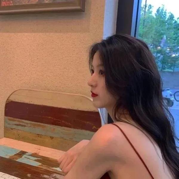 春情舞后 封面